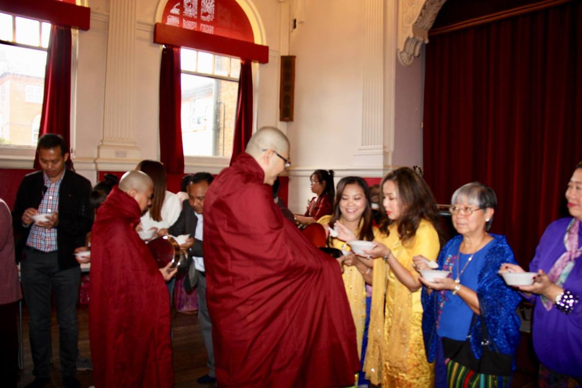 29th Kahtina Ceremony of Tisarana Vihara.